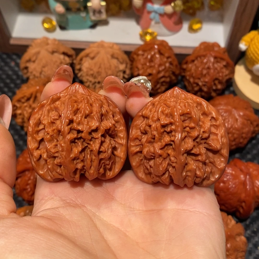 彬***℡吊坠桃核40.6满天星，1170