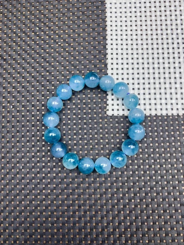 蓝东陵12mm手串401