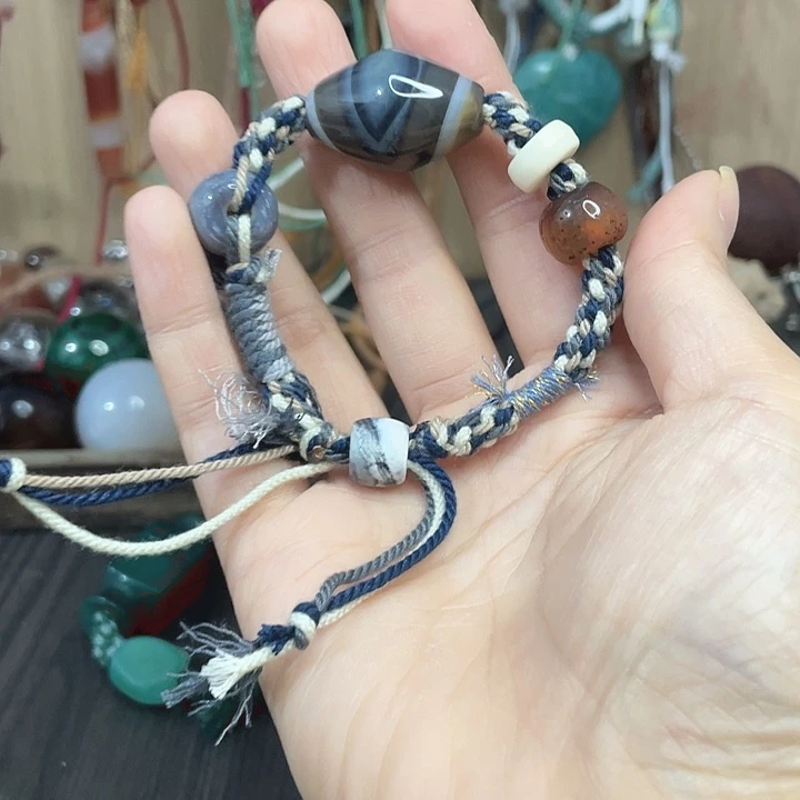 布艺非金属蓝沁橄榄