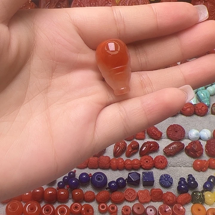 南红玛瑙未镶嵌三通卡13.5