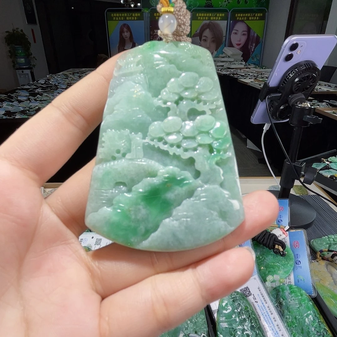 颈饰未镶嵌翡翠一