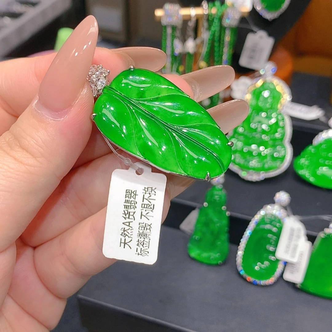 【闪购商品】翡翠银S925镶嵌颈饰柒姐