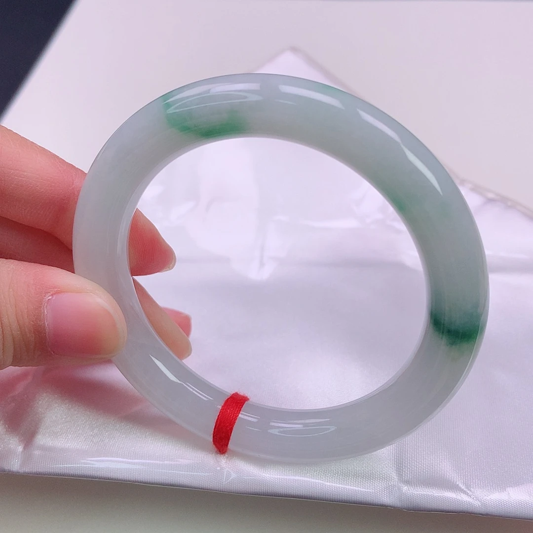 翡翠手镯未镶嵌54圆条