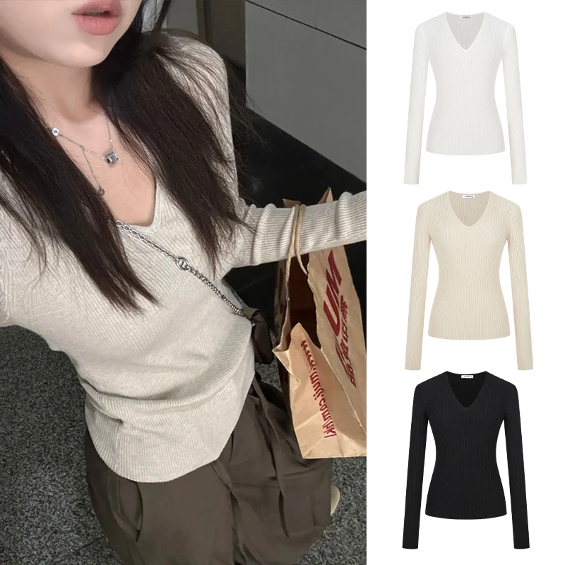Moses Queen/魔西女王奶茶色V领针织衫修身显瘦百搭气质长袖上衣