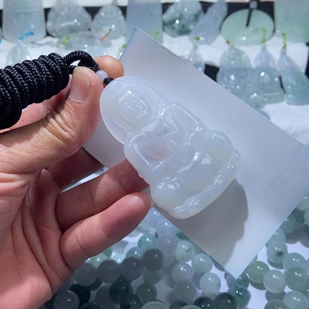 定制翡翠未镶嵌观音