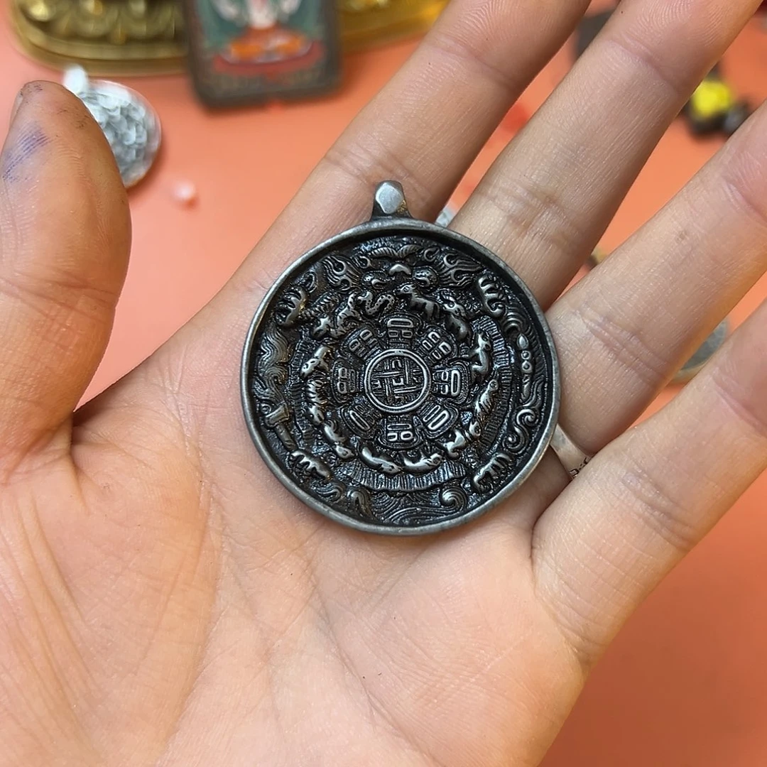 玛吉阿米藏式臻品直播间