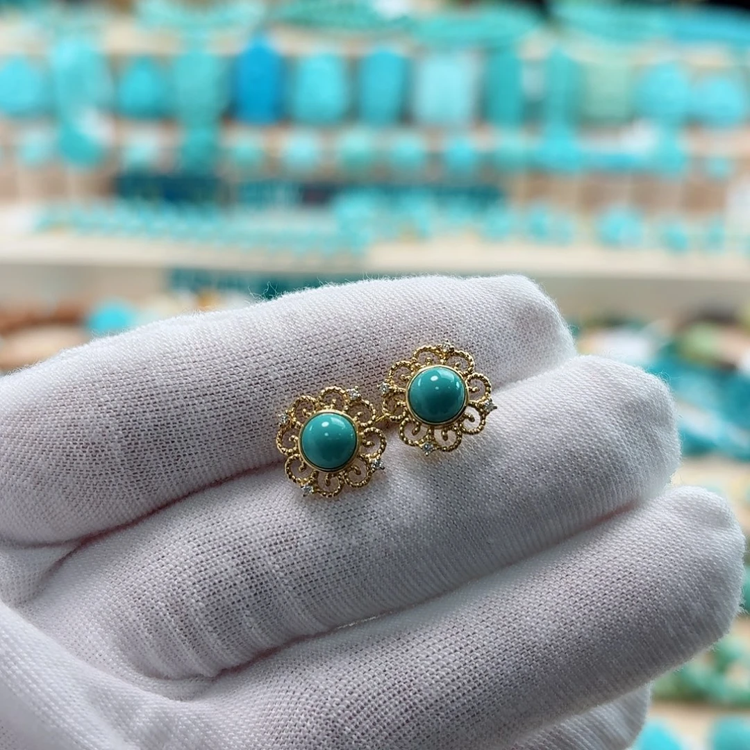 绿松石未镶嵌珠宝奇石