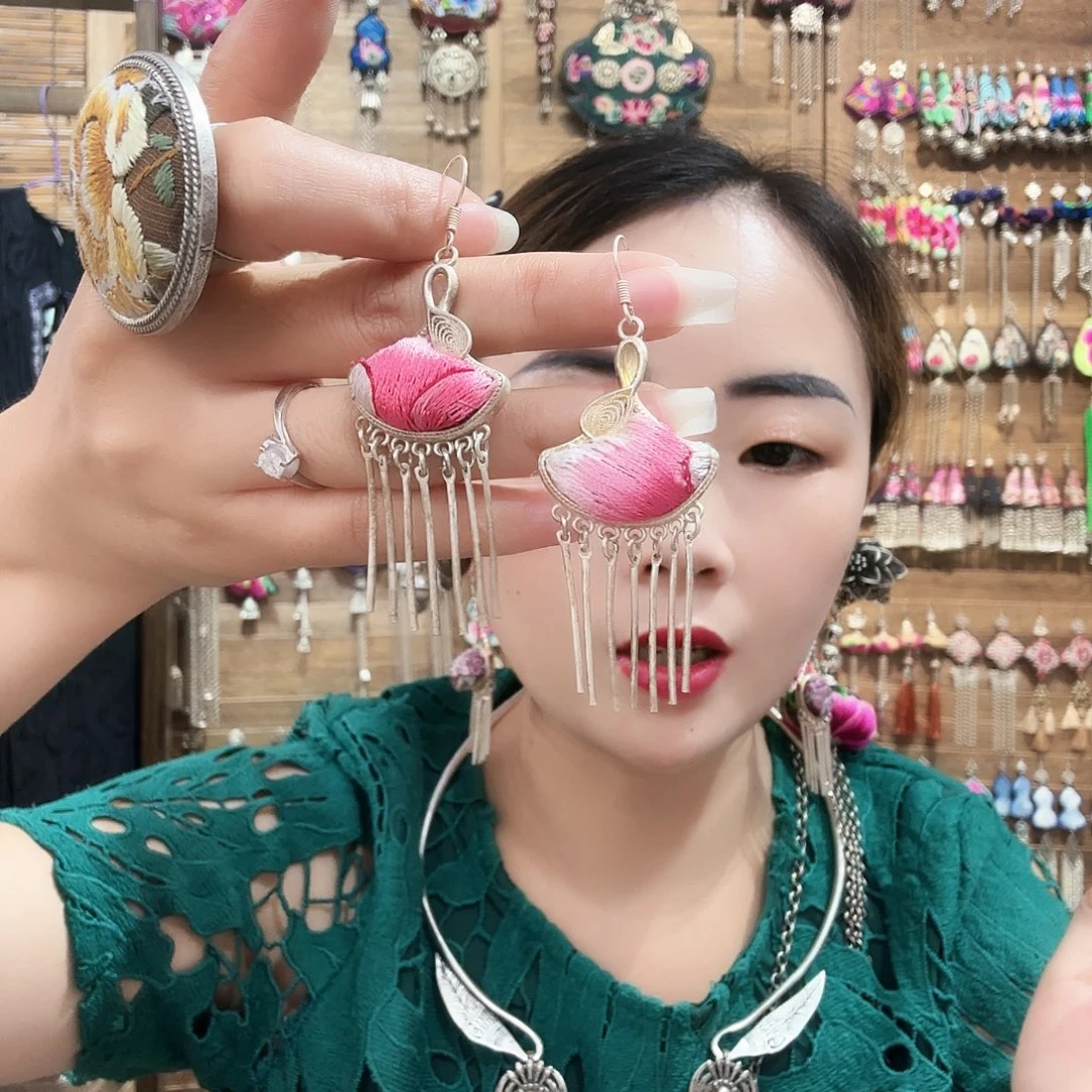 织绣纯手工制作苗绣耳环
