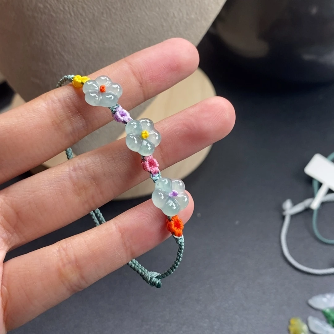 翡翠裸石花花手绳