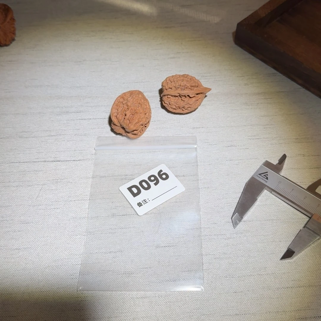 文玩核桃吊坠官帽96