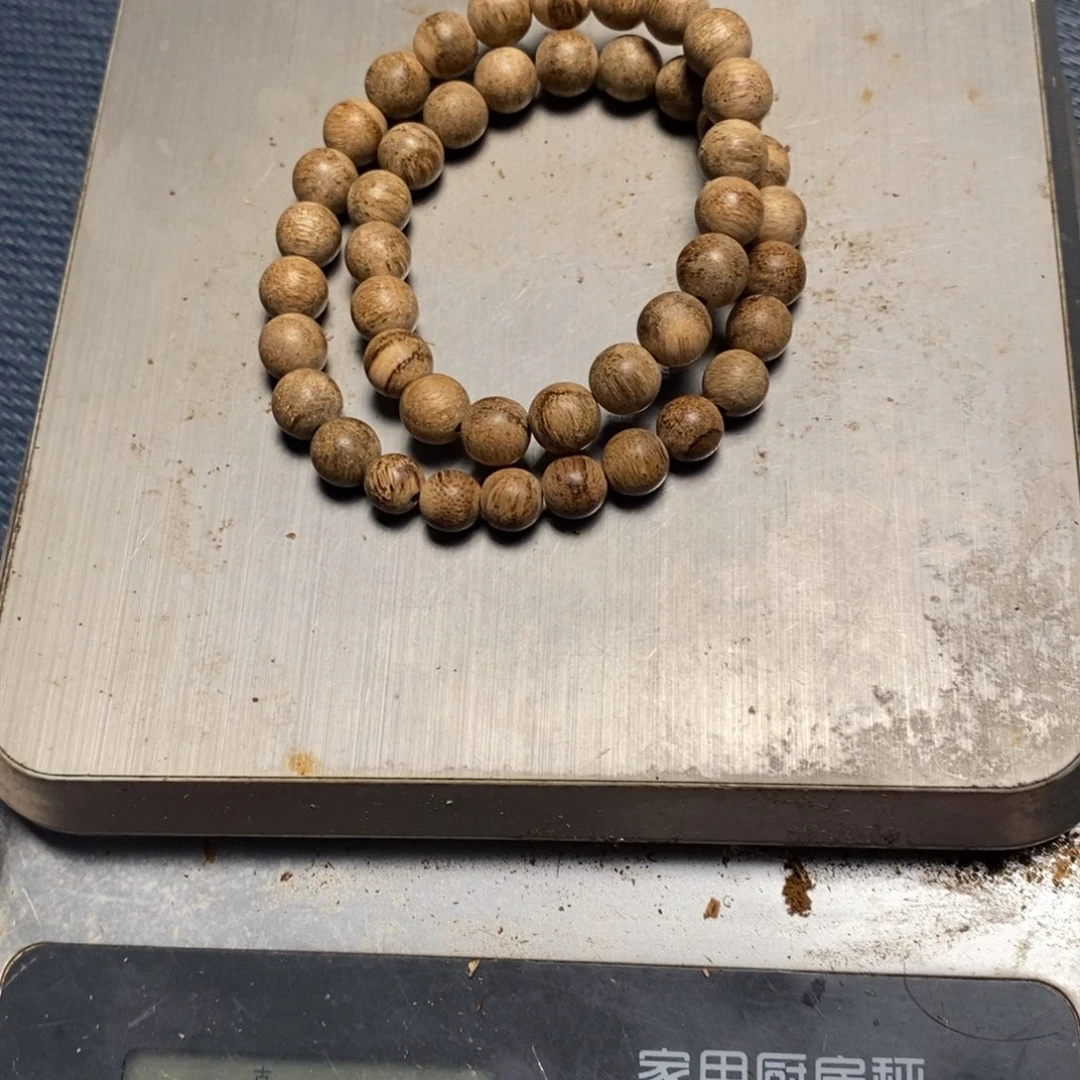 元****香榧木手工艺非遗技艺竹木根雕及其制品克重：6.7