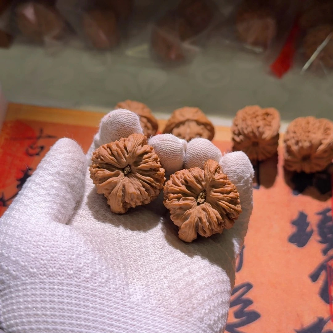 威***r把件文玩核桃38南疆