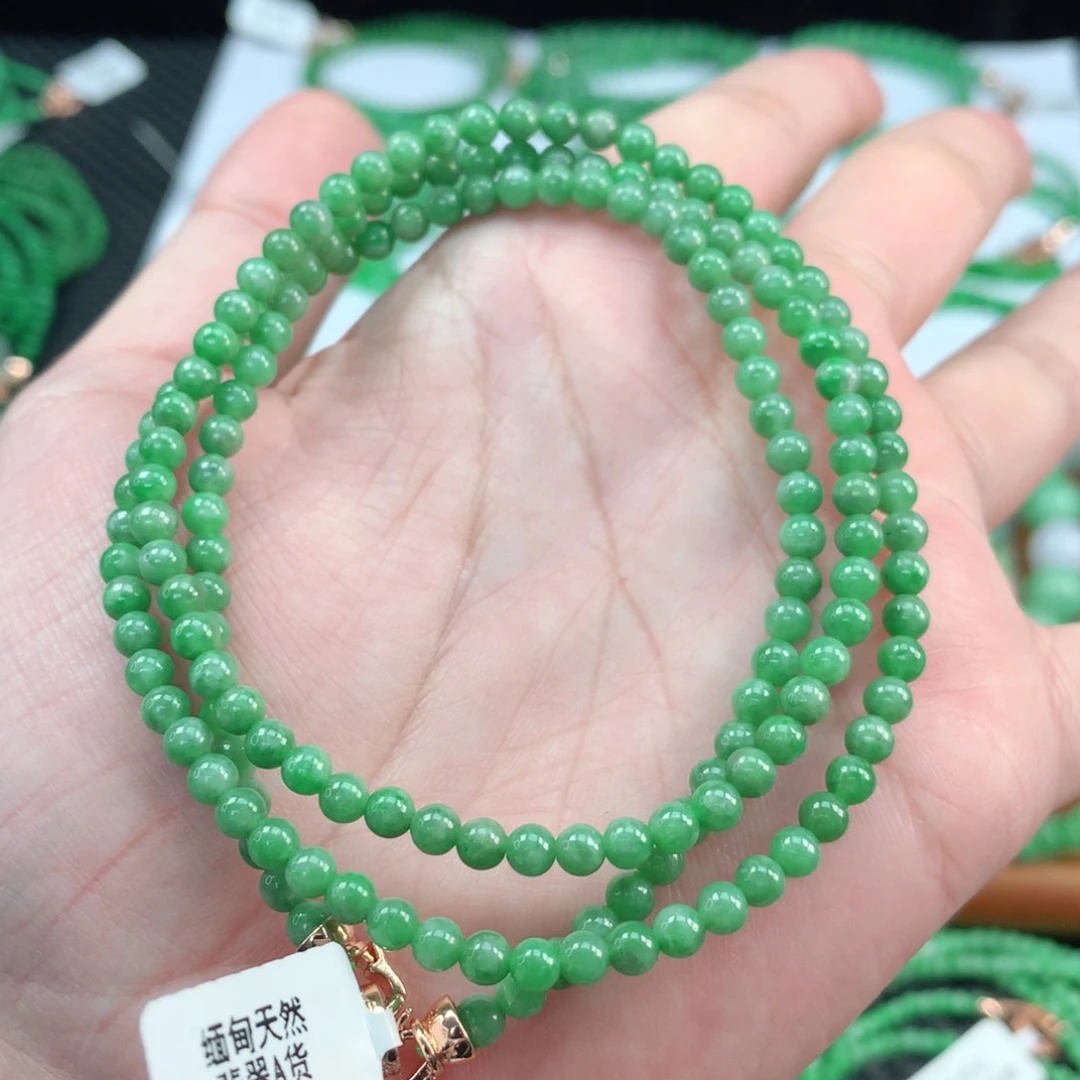 翡翠手链未镶嵌翡翠