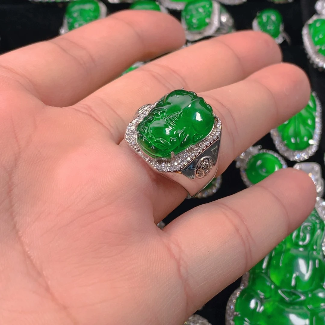 翡翠颈饰银S925镶嵌貔貅