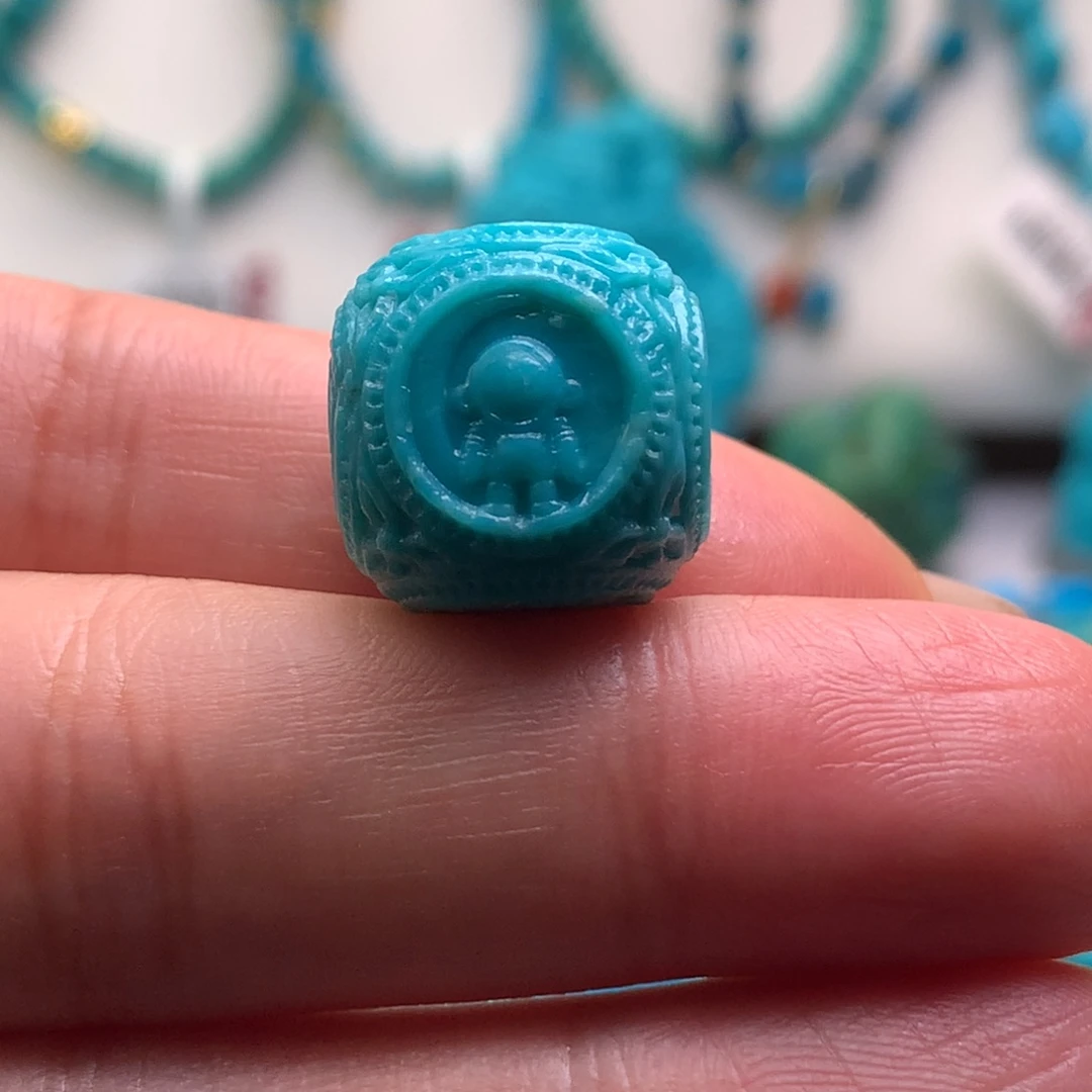 绿松石未镶嵌绿松石精工制作