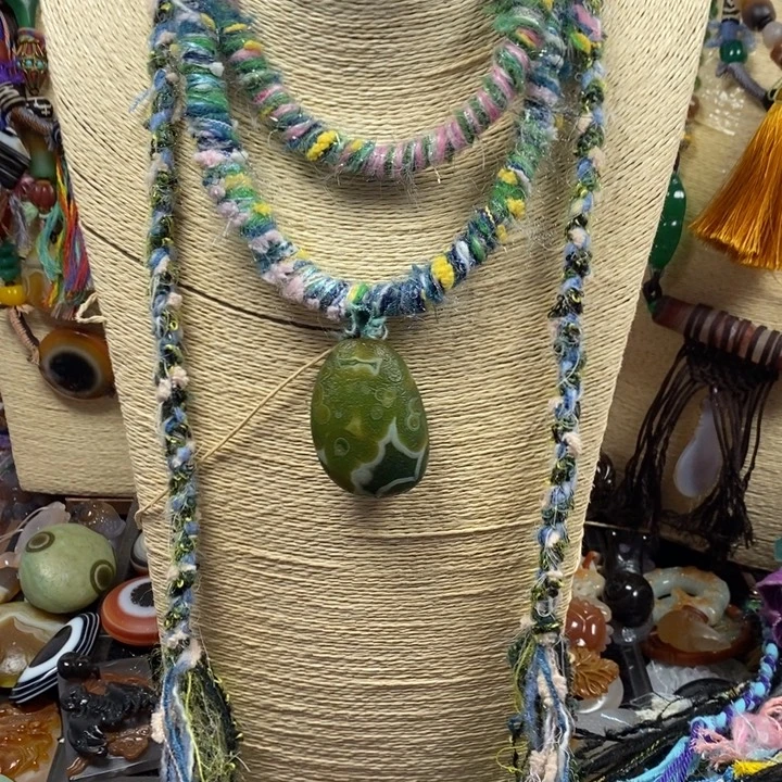 玛瑙/玉髓未镶嵌颈饰