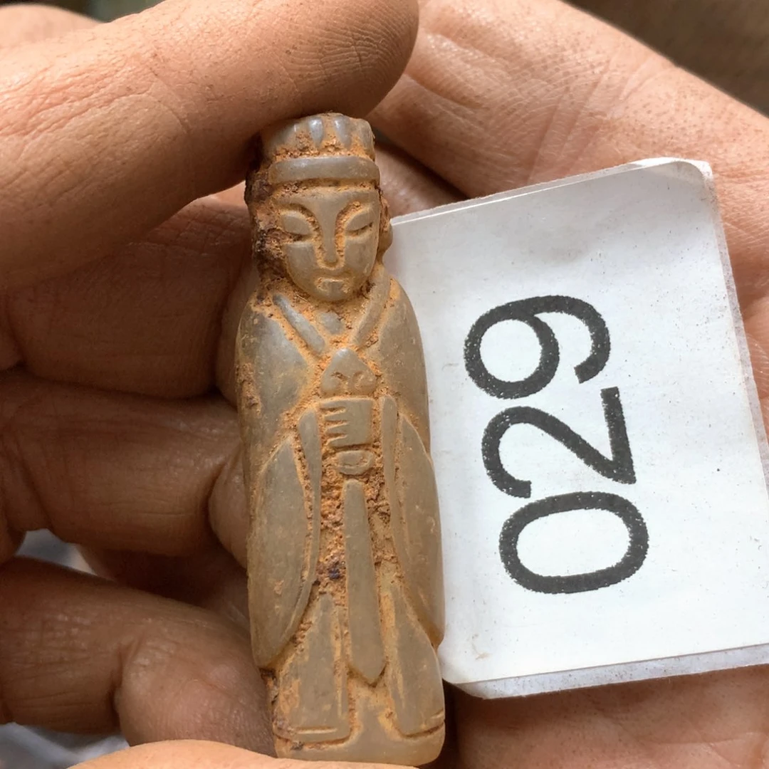 未镶嵌和田玉挂件