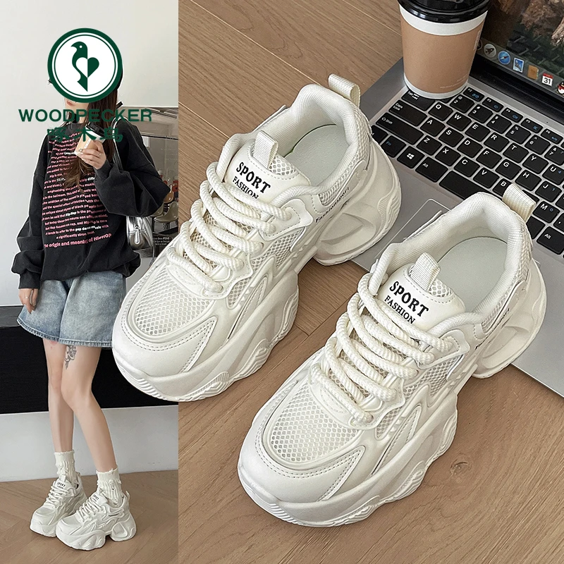 啄木鸟厚底老爹鞋女2025春季新款网面透气增高轻便软底女士运动鞋