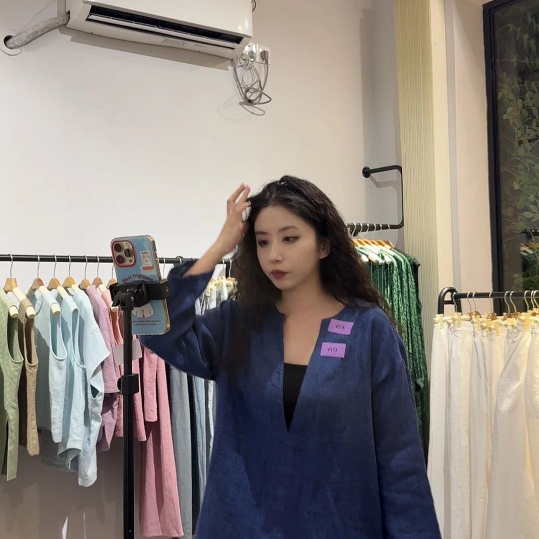 吴***昀V573一套大锤小群甄选