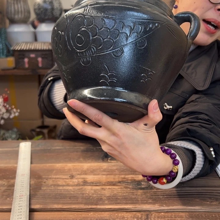 紫砂花盆40666666666666666瑕疵