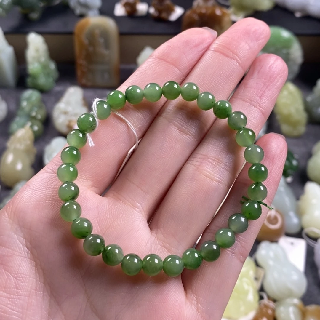 万***漫和田玉未镶嵌颈饰