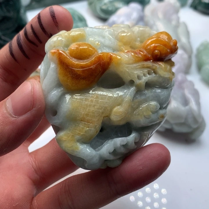 翡翠未镶嵌颈饰保真天然a货翡翠