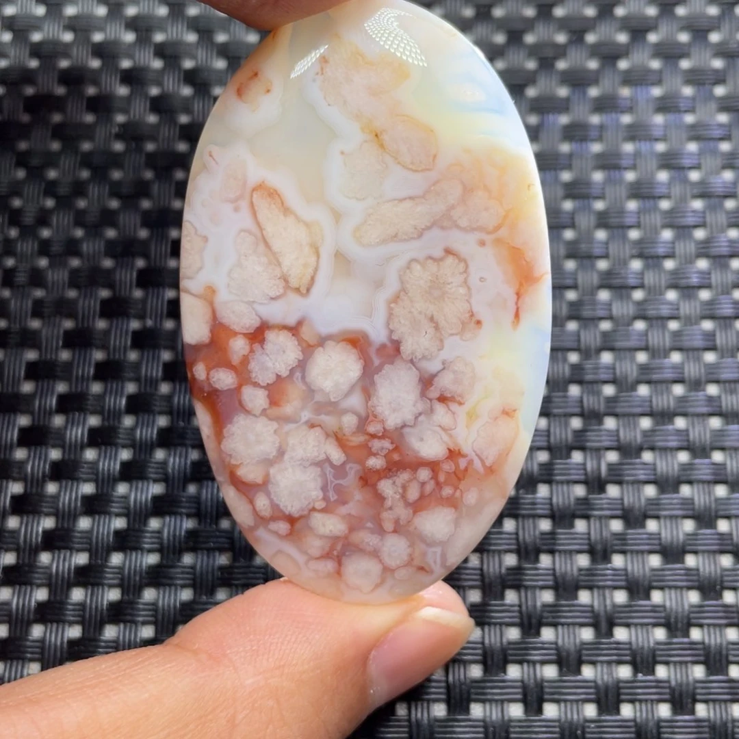 未镶嵌颈饰玛瑙/玉髓