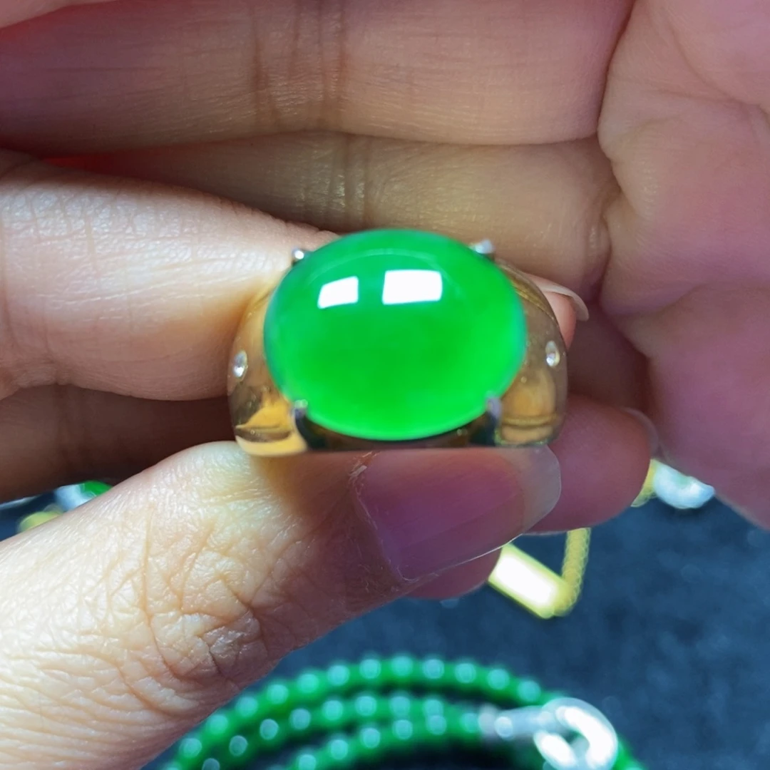 翡翠戒指银S925镶嵌天然翡翠