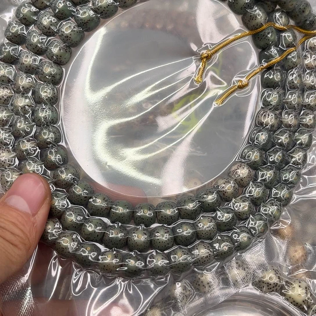 J***h吊坠星月菩提68。