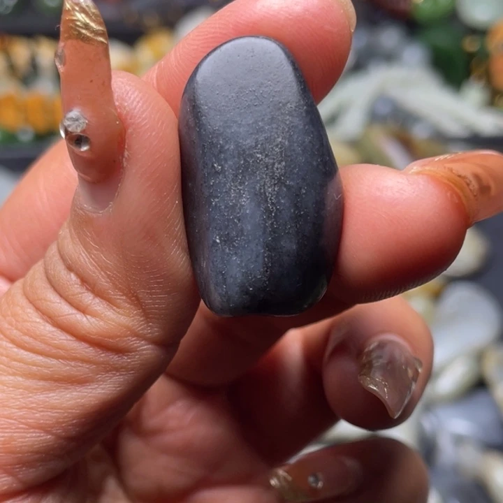 *****和田玉未镶嵌珠宝半成品