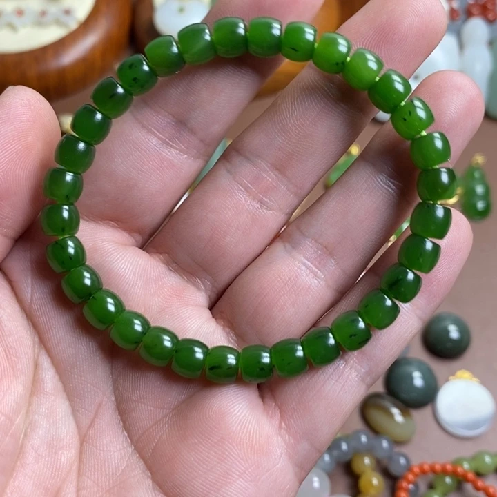 和田玉未镶嵌手串