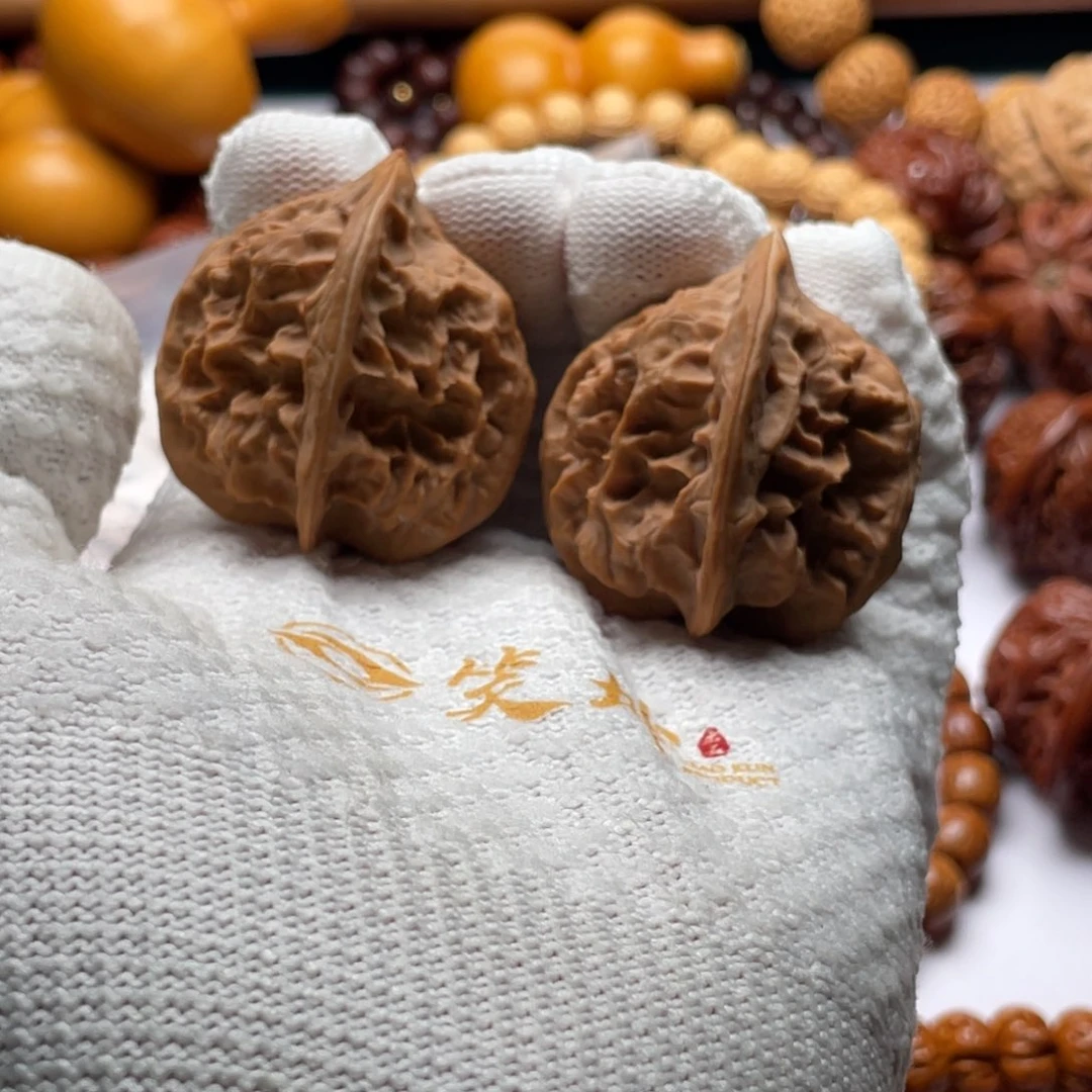 桃核吊坠文玩核桃核桃