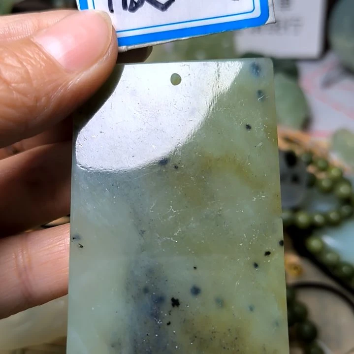 蛇纹石玉颈饰未镶嵌用****3