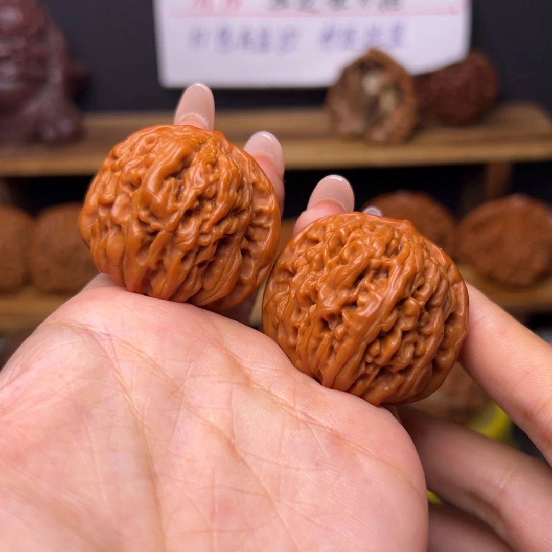 哈***复桃核把件四座楼福利