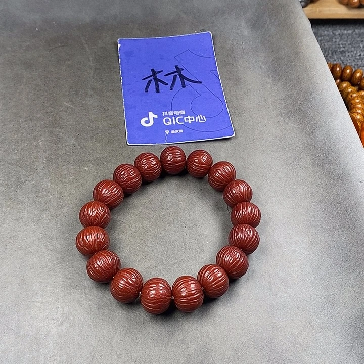 猴头核桃吊坠菩提