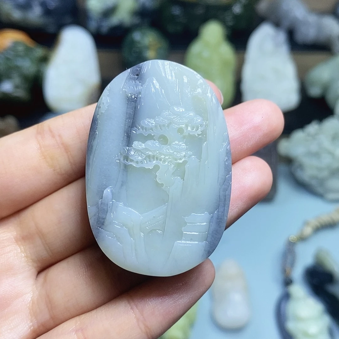 【闪购商品】颈饰未镶嵌和田玉开****?