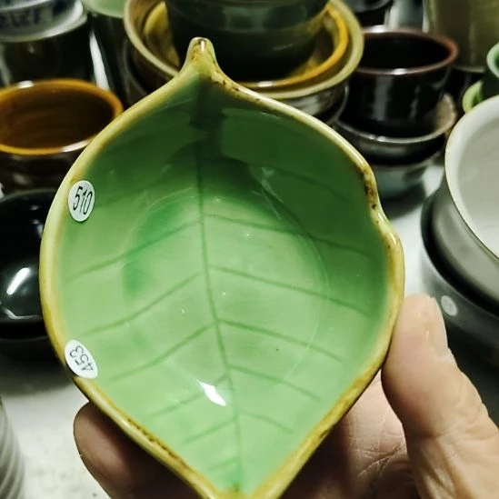 瓷片五厂，七厂，瓷器摆件，瓷片！都有微瑕疵。