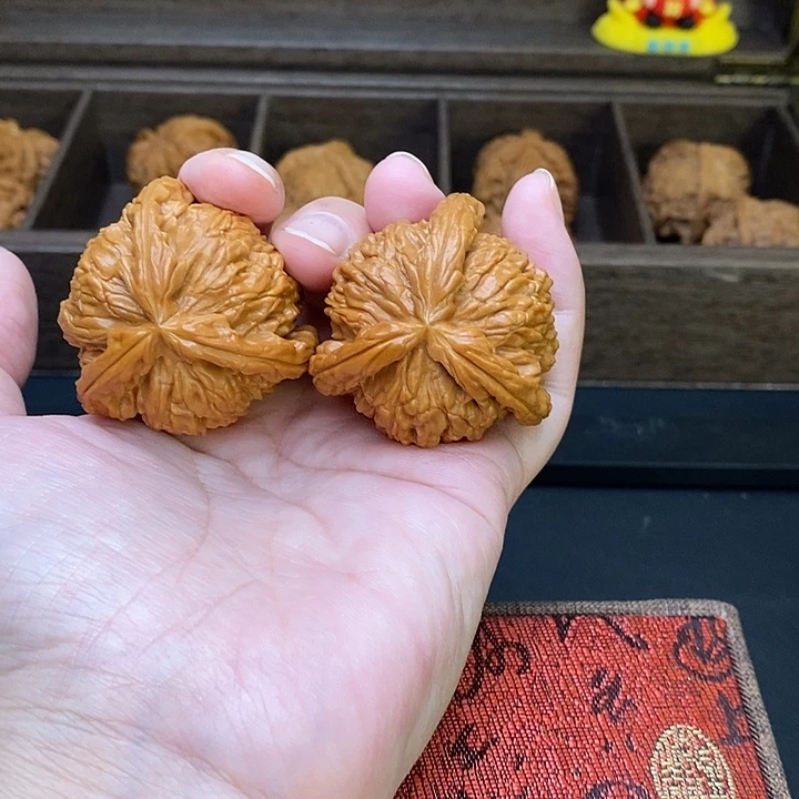 喝***嘴把件文玩核桃白奔