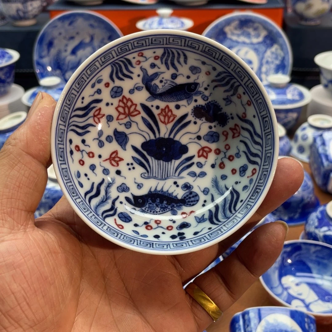 满绘青花釉里红普洱杯