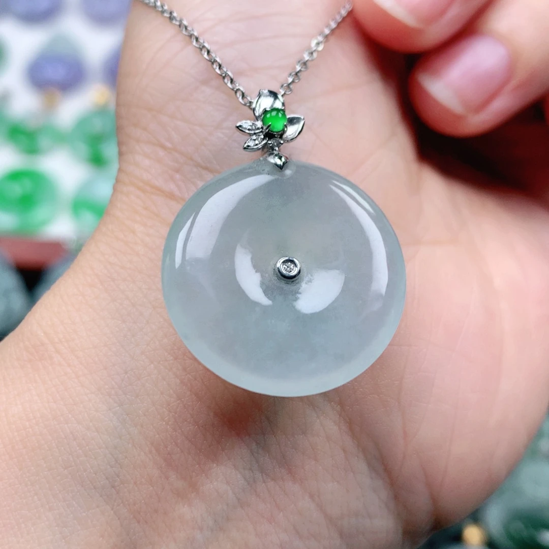 翡翠吊坠(不含链)18K金镶嵌