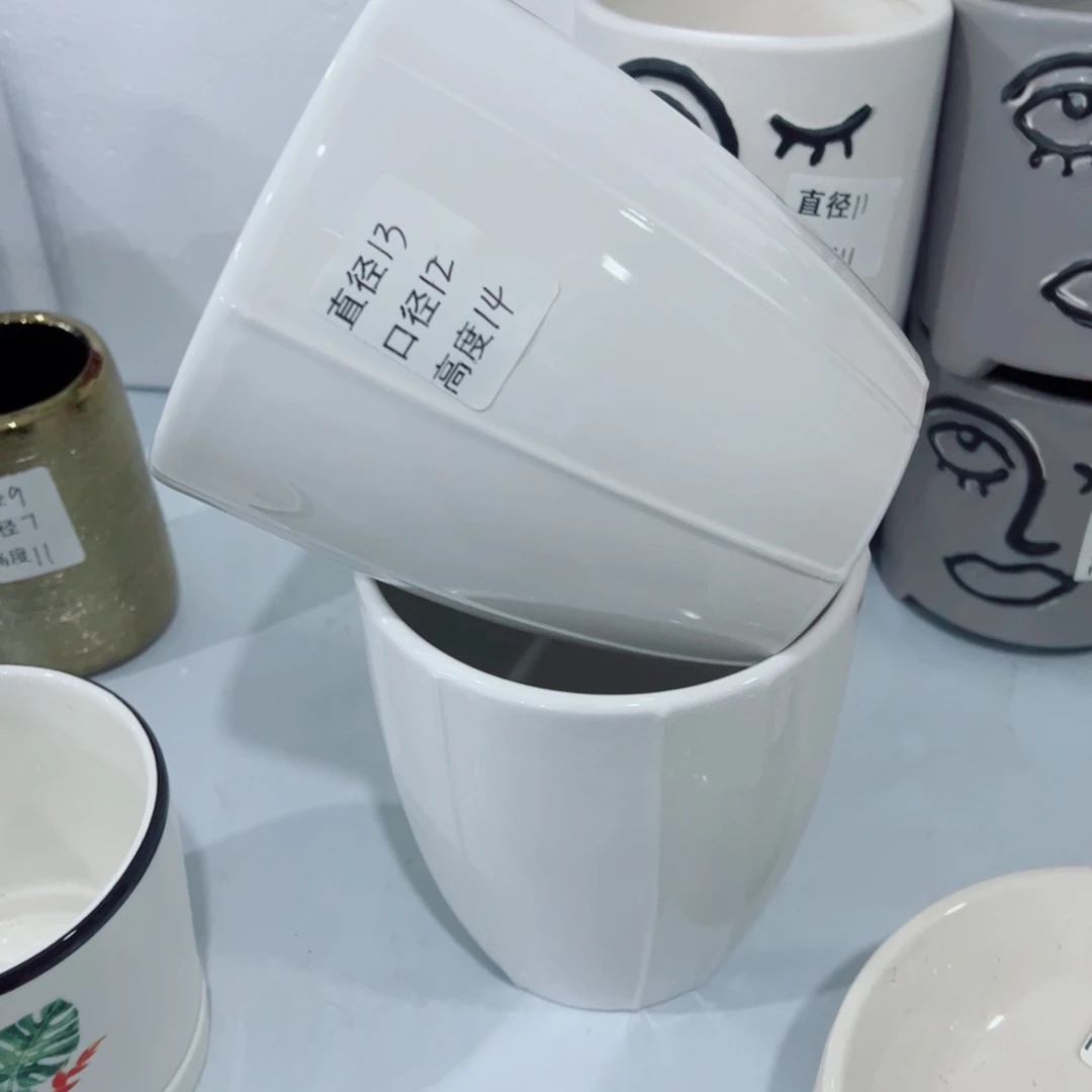 满10米包邮发货，默认打孔发货，不打孔联系客服备注。