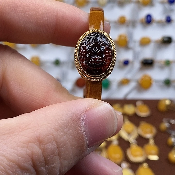 血珀银S925镀金镶嵌吊坠(不含链)