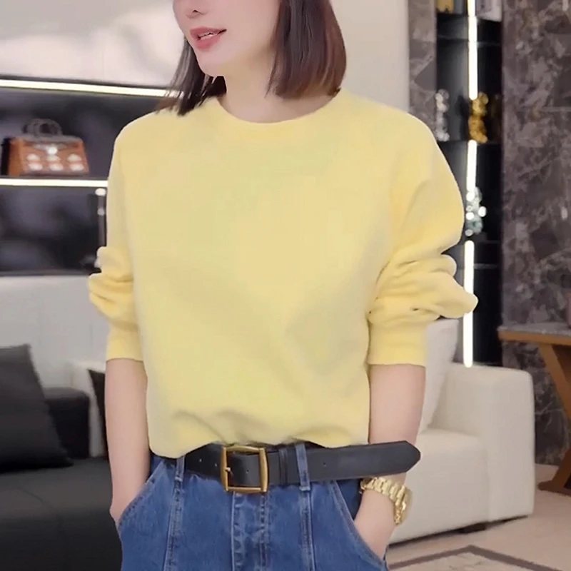 2025秋季新款女黄色圆领套头卫衣时尚减龄慵懒宽松休闲显瘦上衣