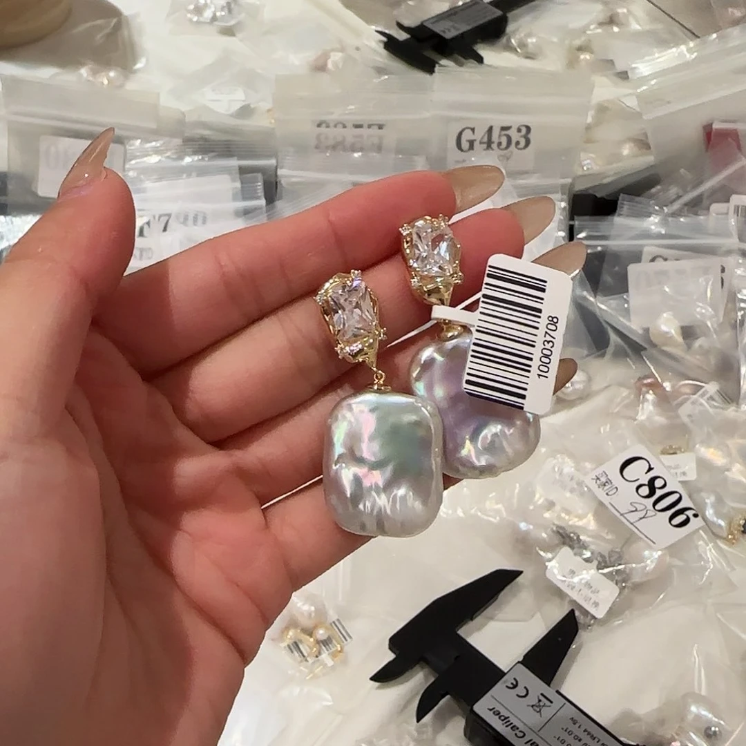 淡水珍珠耳饰合金