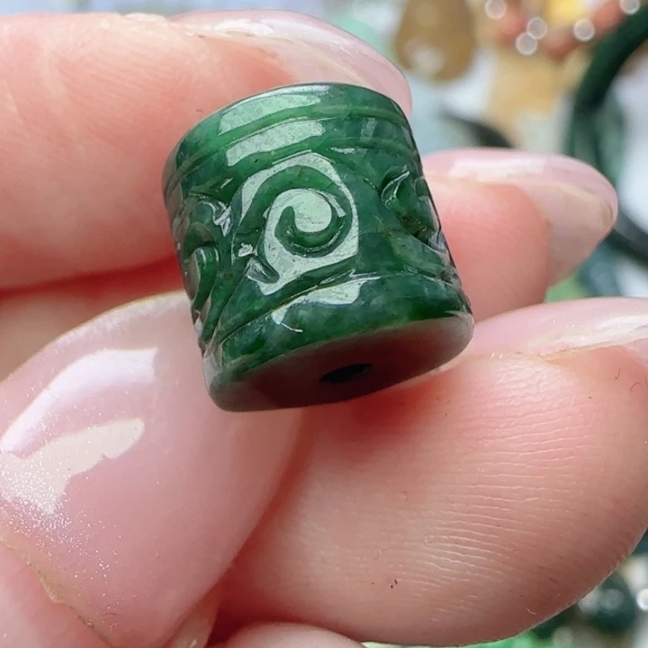 翡翠未镶嵌颈饰天然A货398