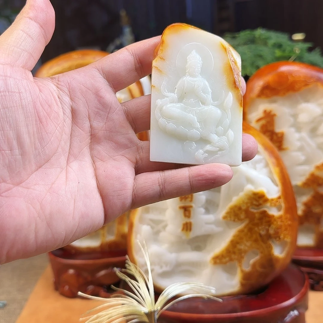 和田玉未镶嵌颈饰
