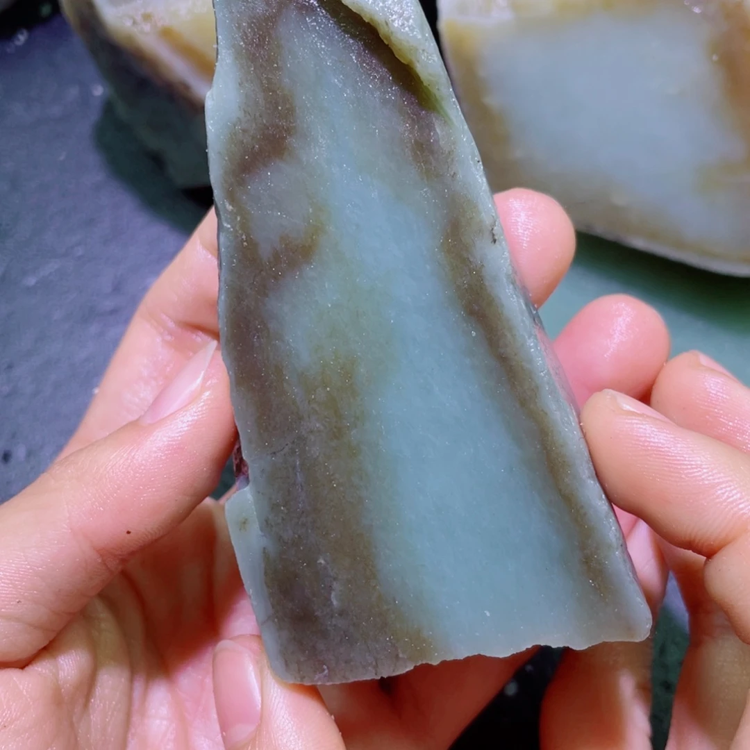 和田玉未镶嵌珠宝半成品