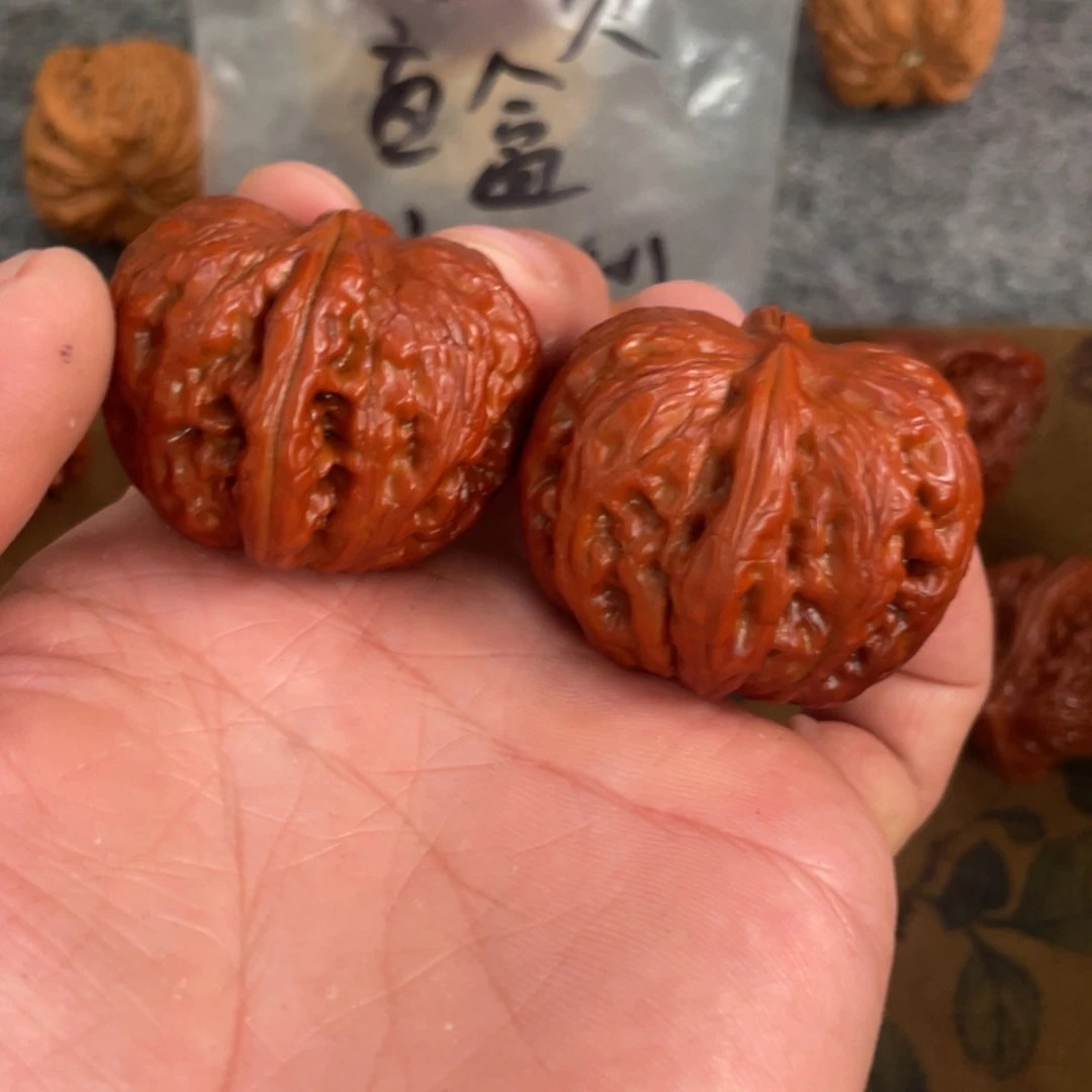 文玩核桃把件元宝