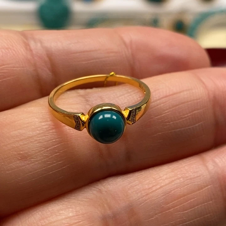 绿松石珠宝奇石18K金镶嵌