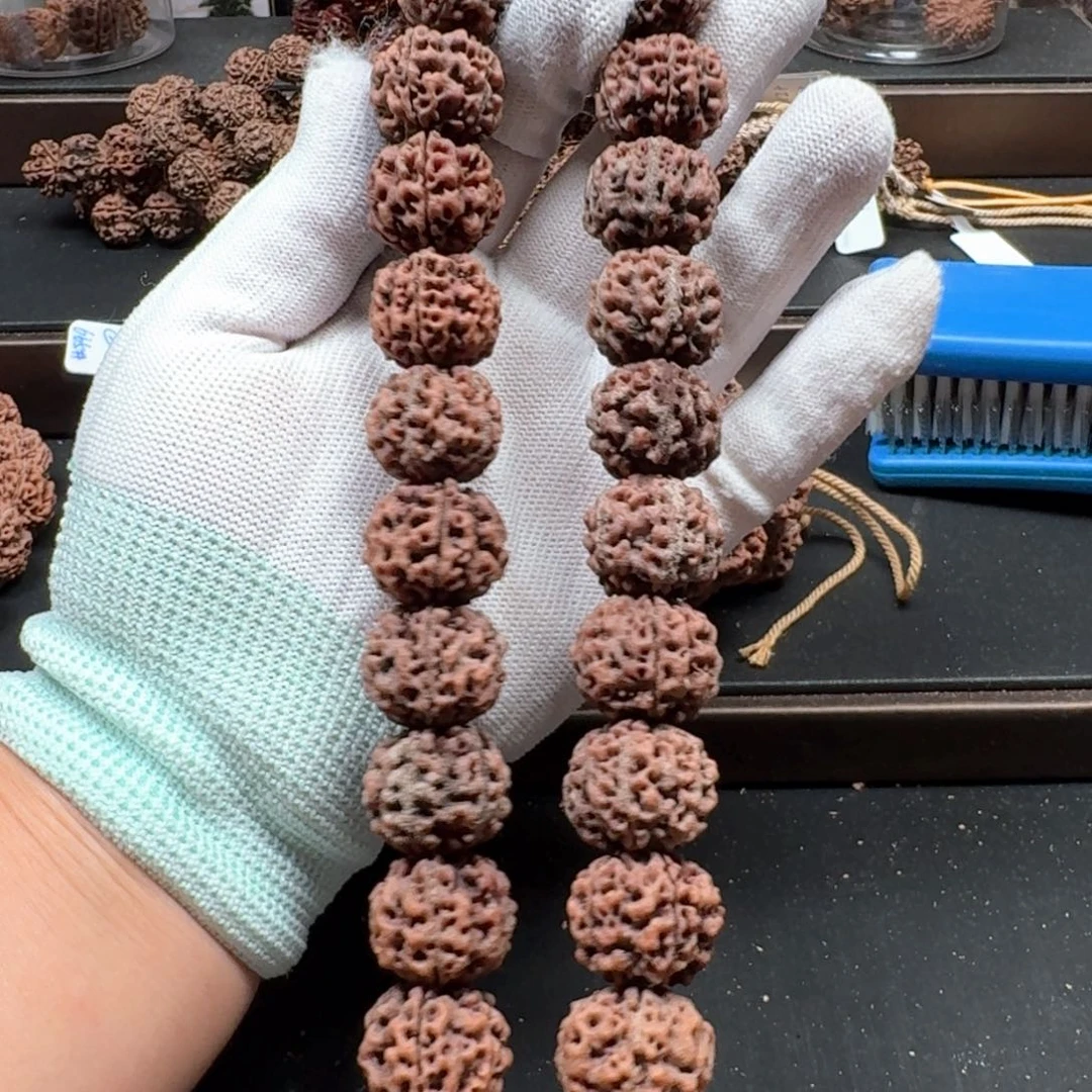 心***生手串金刚菩提20精致小梅花（陨石坑蜂王）665号